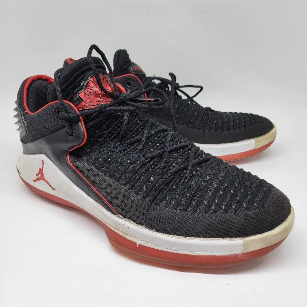 Air Jordan AA1256-001 32 Low Bred Banned 2017 Basketball Sneakers US 11 EUR 45